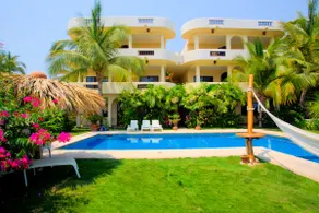 Apartment 2 POOL VIEW (Fast Fiber-Optic Internet) - Image 2