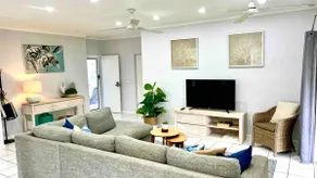 Privacy on Ti Tree Street - Image 3
