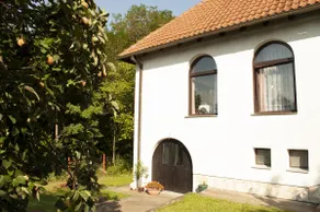 Cherry Tree Villa - Image 3