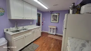 Chic Basement Cottage in the Woods - Image 5
