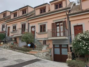 Entire apartment near the hospital and Unikore - Image 5