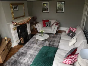Fully refurbished modern ground floor 2 bed apartment. 700 yards from the beach❤ - Image 2