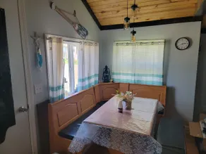 Updated 2 BR Cabin 1 Block From The Lake - Image 2