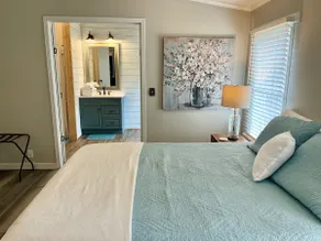 Rustic Relaxation. Recently Renovated! - Image 5