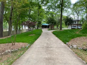 3-BDR Direct Waterfront Cottage - Image 3