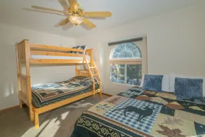 Large 2BR/2BA Next to Forest with AC in rooms - Image 3