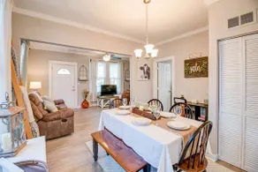 Sweet Retreat! Cozy 2 Bed & Bath By the Beach - Image 3