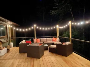 6 Acre Beach Lake Paradise. Walking dist. to LAKE! - Image 3