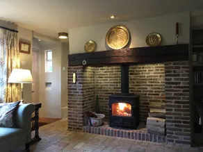 Charming cottage in the heart of Lavenham - Image 3