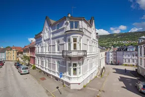 Bright Apartment in Bergen Center Balcony&King Bed - Image 5