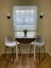 The Bungalow on 8th - Image 4