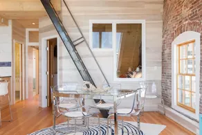 Old Port Penthouse Suite - Amazing Harbor Views - Image 2