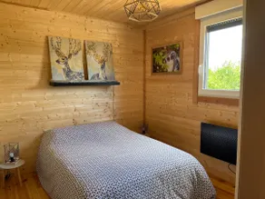 Cottage with terrace on beautiful quiet property - Image 4
