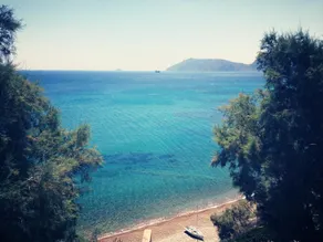 Beach house with amazing view - Image 3