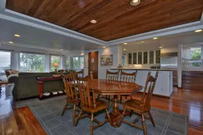Best Hilo Location- Oceanfront at beach park. A/C - Image 5