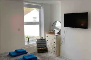 Seaside studio - Image 5