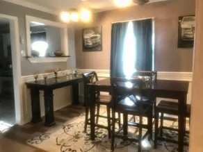 Remodeled home located in English Ave - Image 4