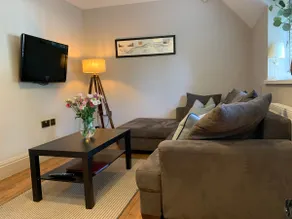 Stylish bolthole stay - great for couples - Image 3