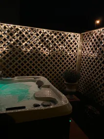5) Rustic Lakefront Lodge~ Hot Tub, Firepit| Pool - Image 4