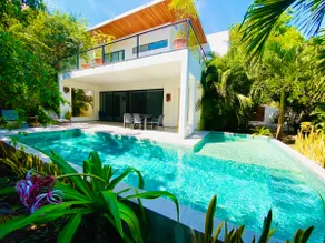 4BR Luxury Villa | Sleeps 12, Large Pool&Concierge - Image 5