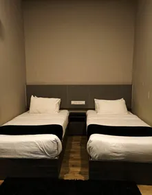 JK Maritime Luxury Suite - Image 2