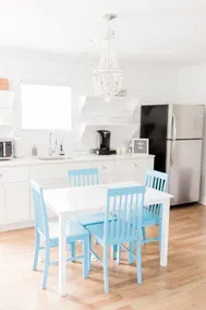 Daniel Island Getaway - Image 2