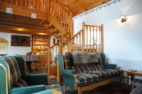 Cottage Skelligs Coast, Ring of Kerry - Image 5