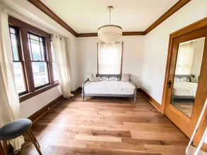 Cozy Craftsman - Sleeps 6 - Eureka IL - Image 4