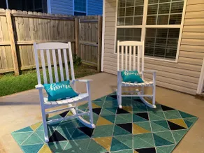 Modern Southern Retreat, Family Friendly & Wi-Fi - Image 2