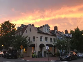Historical Home in Old Town Alexandria - Image 3