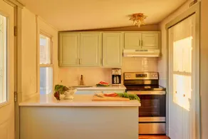 Chic Beach Bungalow - Amazing Sunsets! - Image 4
