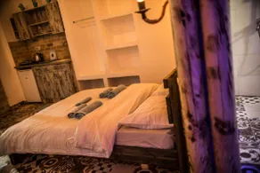 old school - Suite 2 with Jacuzzi in the Golan Heights - Image 4