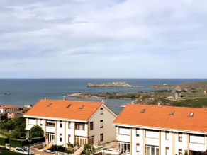Apartment with views in Suances - Image 2