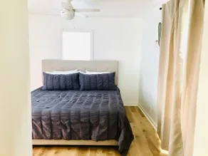 Modern Bungalow in the Heart of Downtown Tahlequah - Image 5