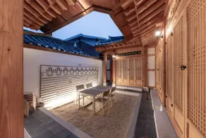 NEW Beautiful Korean HANOK by the Palace 5BR+4BTH - Image 4