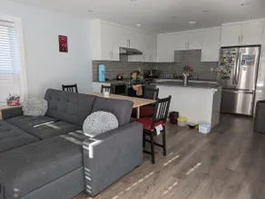 Newly built 2 bed duplex, 2 baths, AC in East Van - Image 4