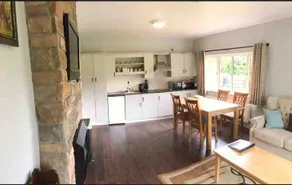 Pegs cottage (originally the ostler’s cottage) - Image 5