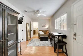 ★SLEEPS 3, Great For Exploring South Congress! ★2★ - Image 3