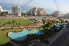 Beautiful view, steps from the beach and spacious. - Image 2