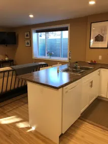 Brentwood's best AirBnB - Image 5