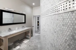 Luxurious Garden Suite in downtown Healdsburg - Image 5