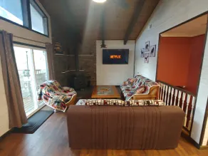Mountain Cabin near Yosemite Free Parking WiFI - Image 5