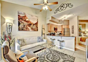 Splendid, Tastful, And Fully Furnished Condo On Lake Travis Island Villa!!! - Image 3