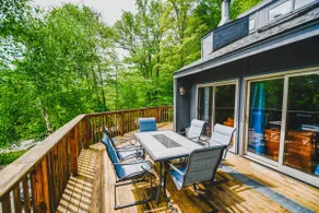 Kingsbrook: Chalet w Sauna, Hot Tub, AC! - Image 3