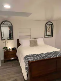 Lake view cottage in Kenmore - Image 4