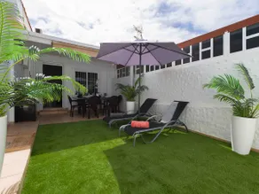❤️Spacious 2 Bedroom Apartment Right At The Center❤️ - Image 5