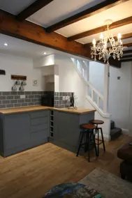 Country Cottage, Semi Rural, Ideal Short Breaks - Image 4