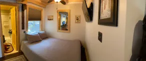 Luxurious Mountain Condo Ski In and out - Image 3