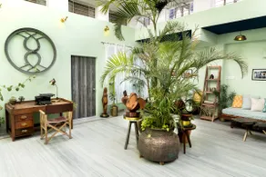 Winter Garden 2BHK Apartment - Image 2