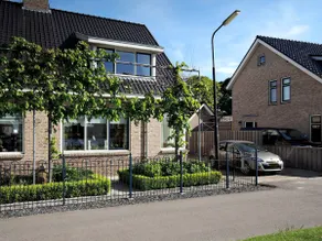 Nice house with riverview in a rural location - Image 2
